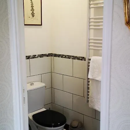 Couette-café La Cour Du Puits, Colyn 3*