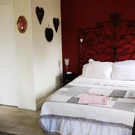 Bed & Breakfast La Cour Du Puits, Earl Grey 3*