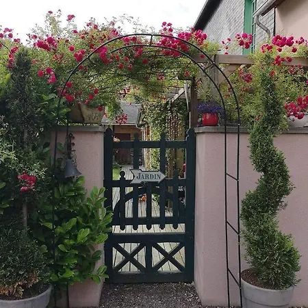La Cour Du Puits, Earl Grey Cormeilles (Eure)