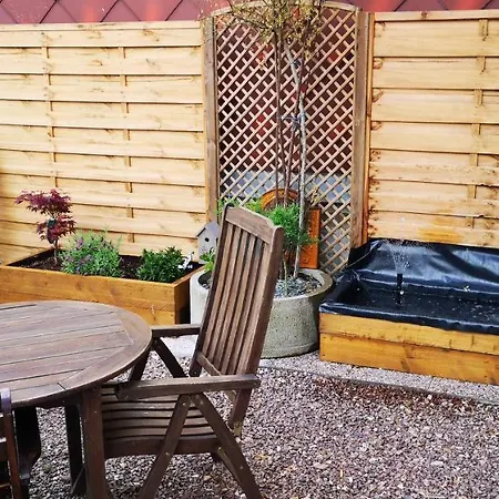 La Cour Du Puits, Colyn