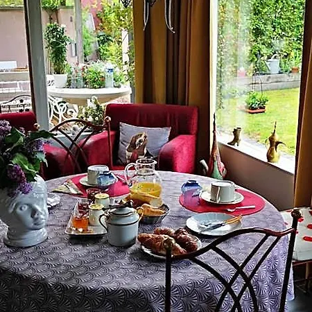 Bed & Breakfast La Cour Du Puits, Earl Grey 3*