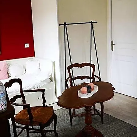La Cour Du Puits, Earl Grey Bed & Breakfast