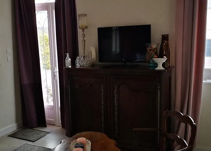 La Cour Du Puits, Colyn Cormeilles (Eure)